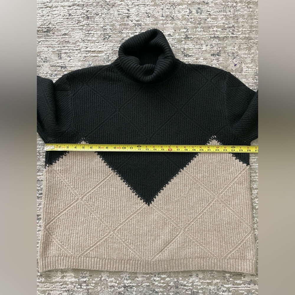 Tuckernuck Hayacinth House Wool Blend Demi Sweater Size XL Black Beige Slouchy - Picture 8 of 10